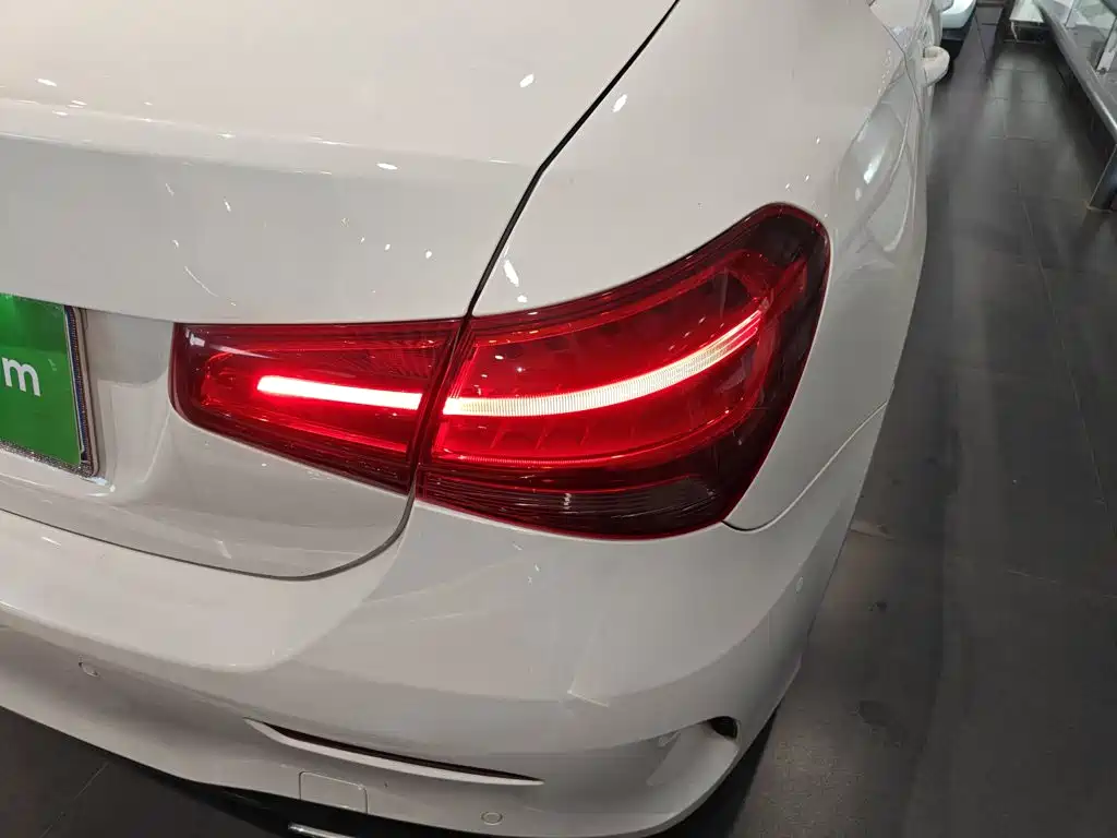 Mercedes-Benz A-Class 2020 A 180 L Sports Sedan купить на сайте DeffCars