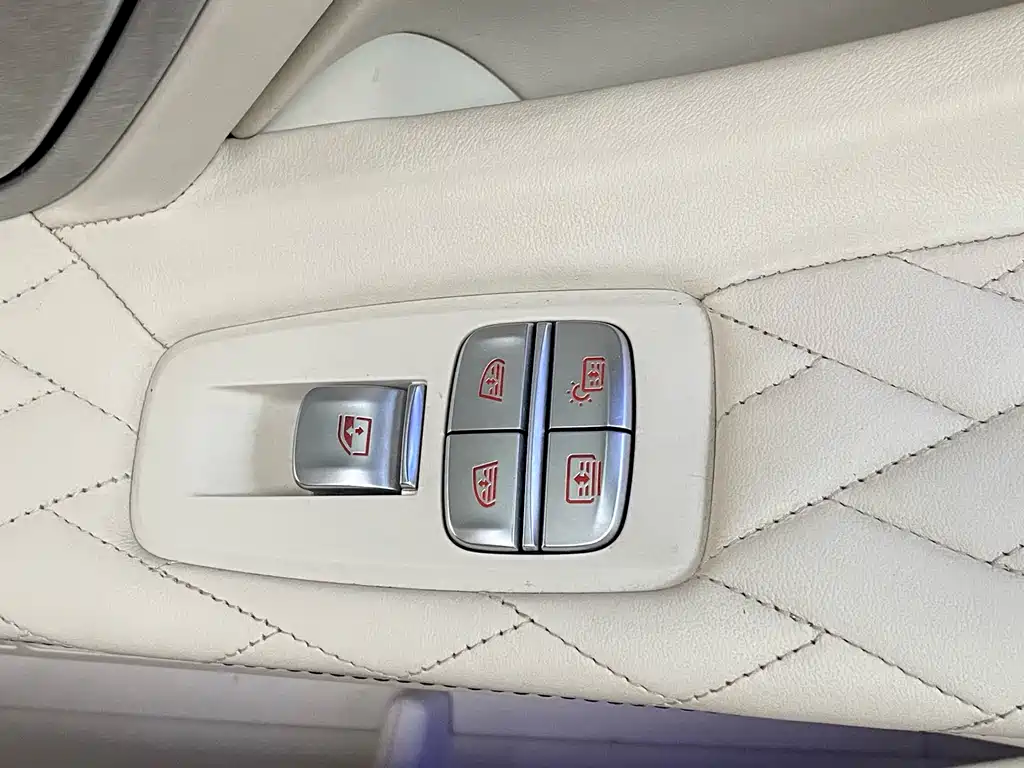 BMW 7 Series 2022 740Li xDrive Executive Luxury Package купить на сайте DeffCars