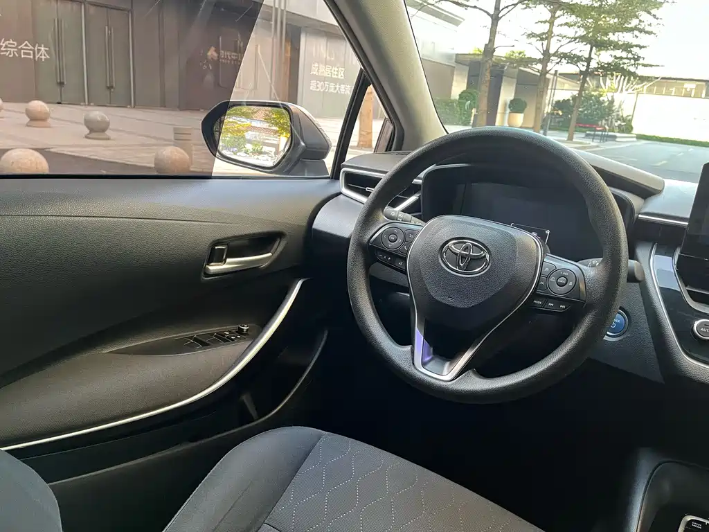 Corolla 2023 1.8L Intelligent Electric Hybrid Dual Engine Elite Edition купить на сайте DeffCars