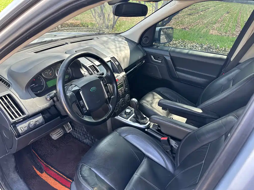 Freelander 2 2012 2.0T Si4 HSE gasoline version купить на сайте DeffCars