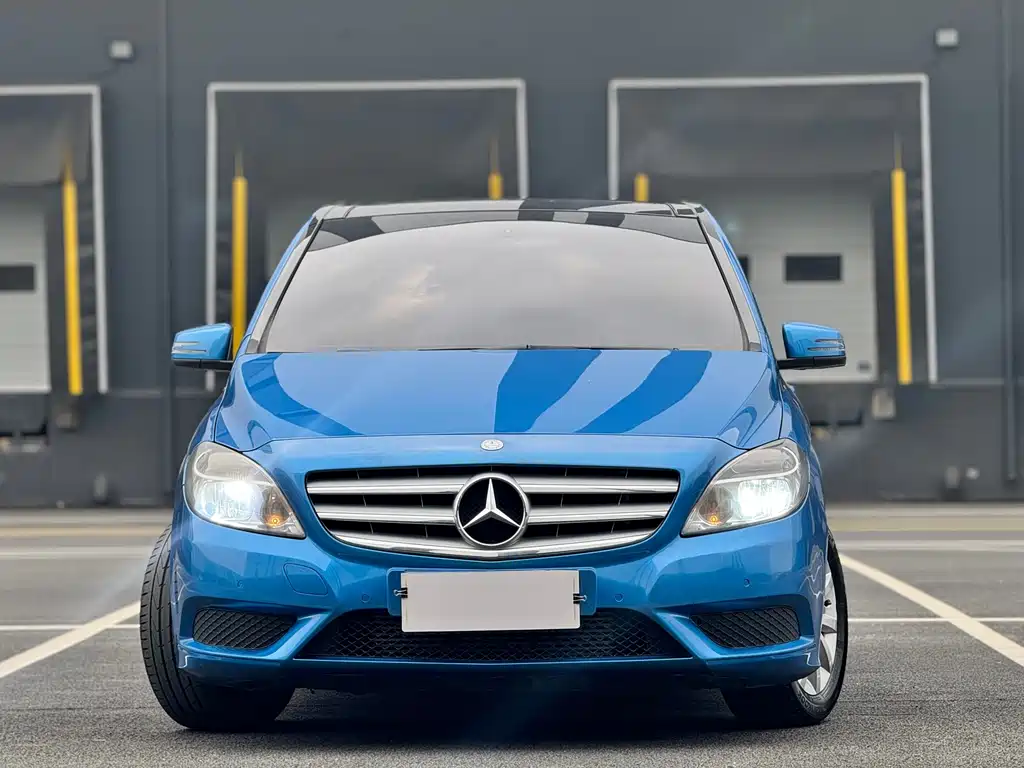 Mercedes-Benz B-Class 2012 B 180 купить на сайте DeffCars