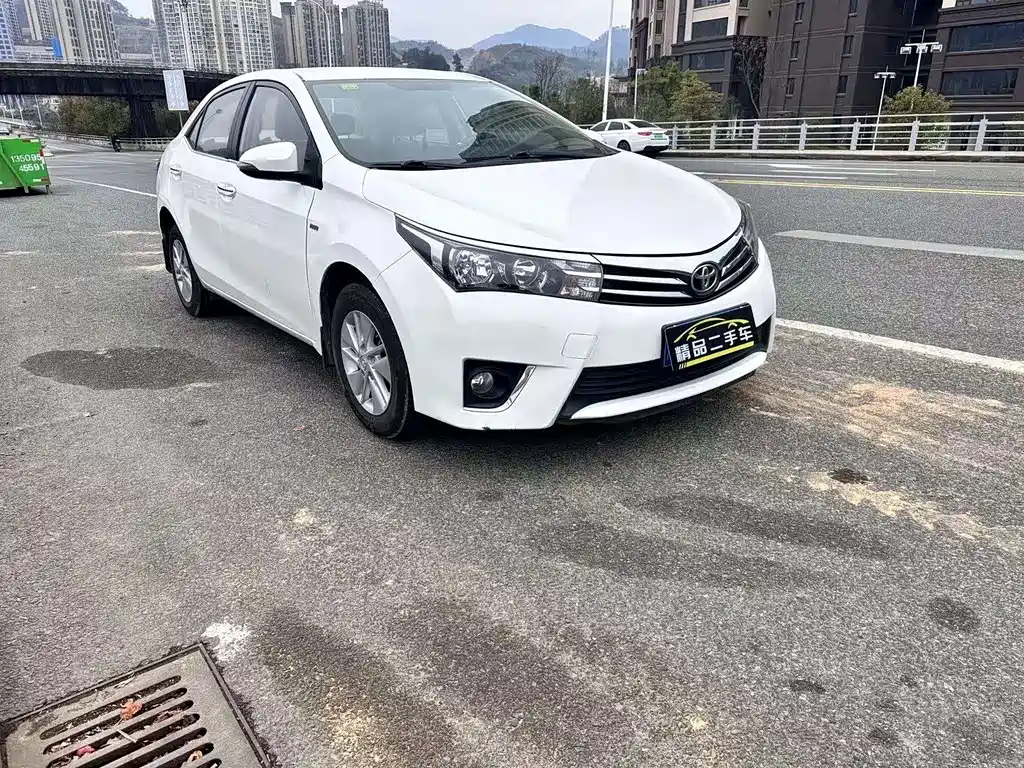 Corolla 2014 1.6L CVT GL купить на сайте DeffCars