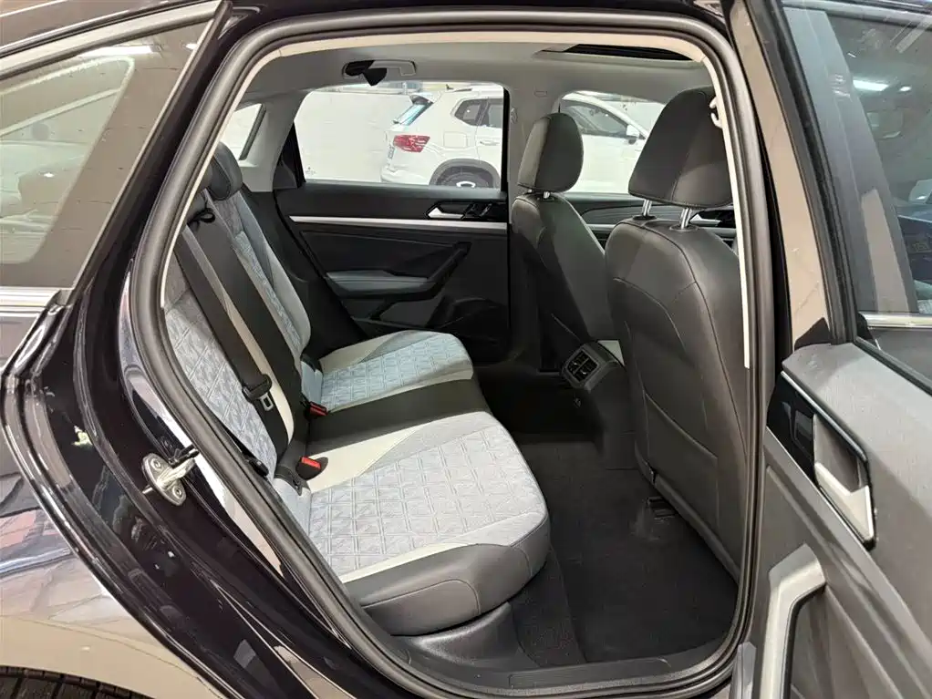 Lavida 2023 280TSI DSG Starry Sky Full Edition купить на сайте DeffCars