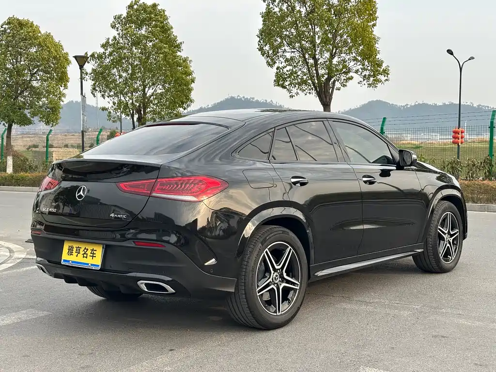 Mercedes-Benz GLE Coupe 2023 GLE 450 4MATIC Coupe SUV Fashion купить на сайте DeffCars