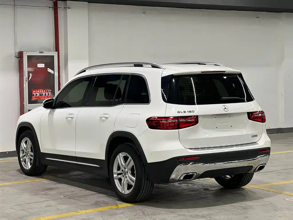 Mercedes-Benz GLB 2020 GLB 180 Dynamic купить на сайте DeffCars