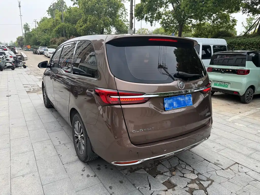 Buick GL8 2020 Land Business Class 652T Comfort купить на сайте DeffCars