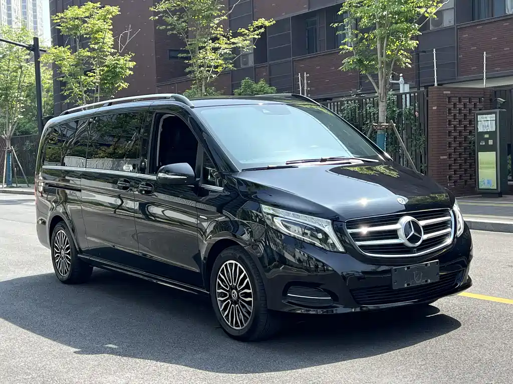 Mercedes-Benz V-Class 2018 V 260 L Premium Extended Edition National VI купить на сайте DeffCars