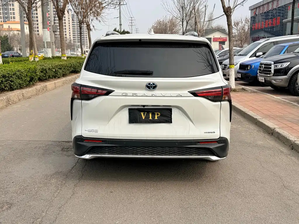 Grevia 2023 2.5L Hybrid Comfort Edition купить на сайте DeffCars