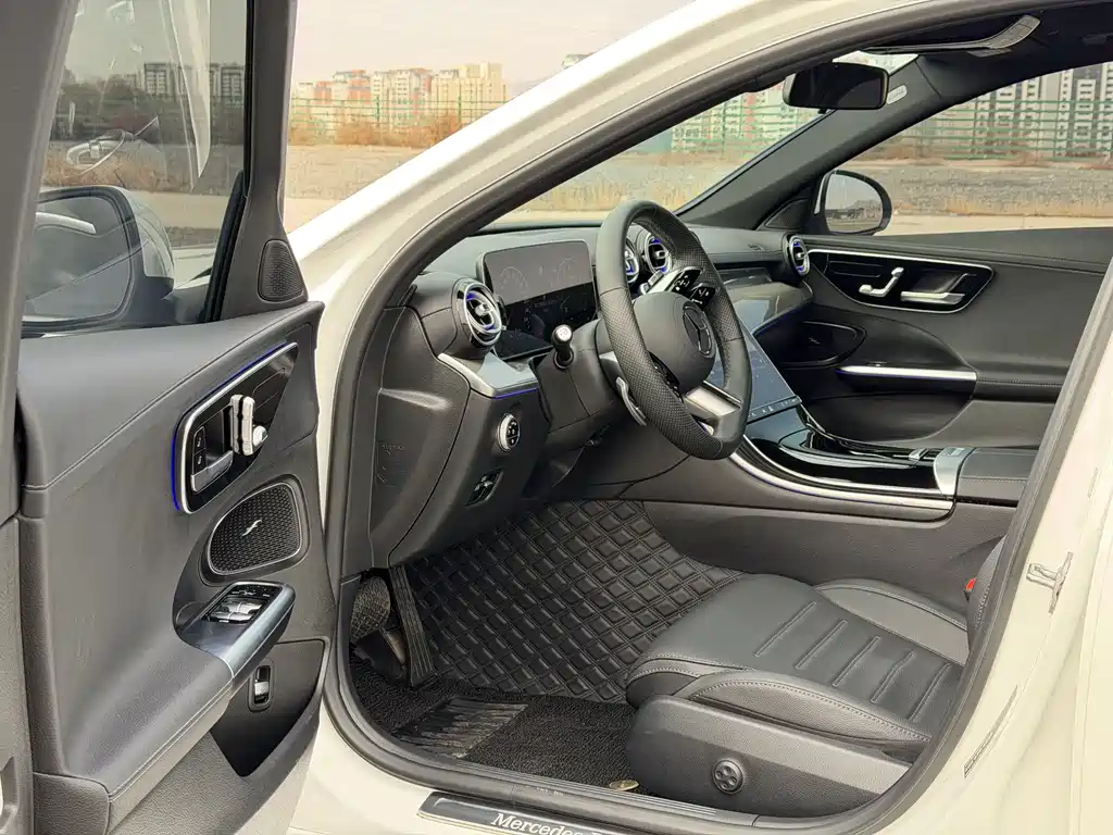 Mercedes-Benz C-Class 2025 C 260 L Sports Edition купить на сайте DeffCars