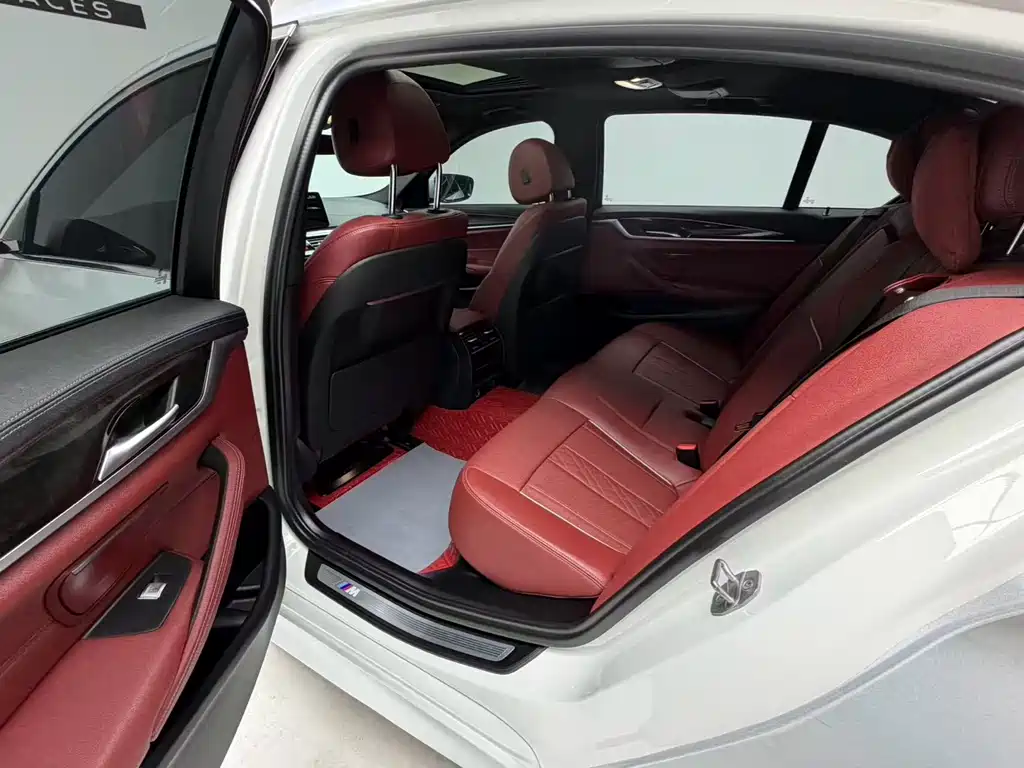 BMW 5 Series 2022 facelift 525Li M Sports Package купить на сайте DeffCars