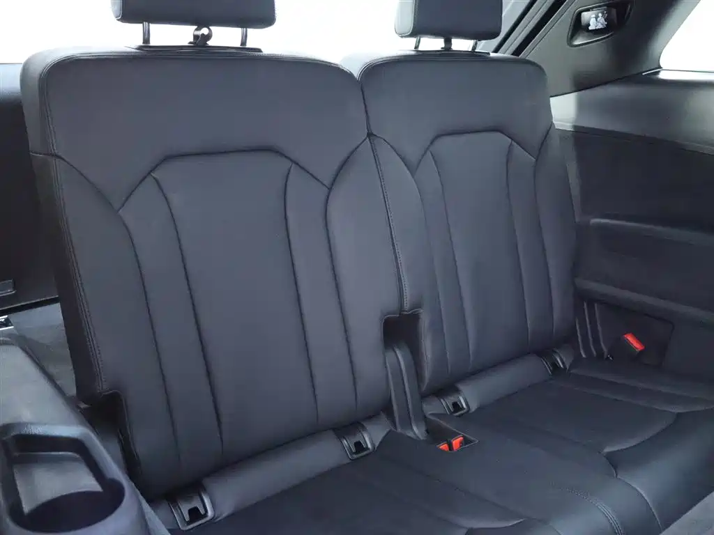 Audi Q7 2022 55 TFSI quattro S line ice and snow sports version купить на сайте DeffCars
