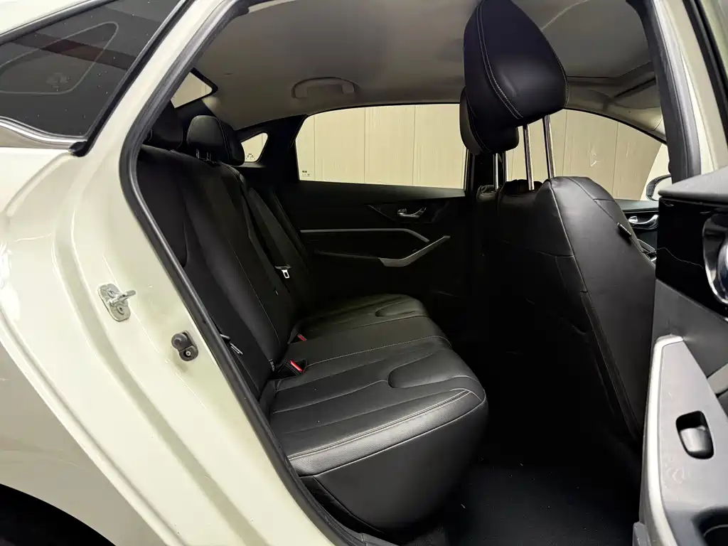 Venucia D60 2021 PLUS 1.6L XL CVT Yueliang Edition купить на сайте DeffCars