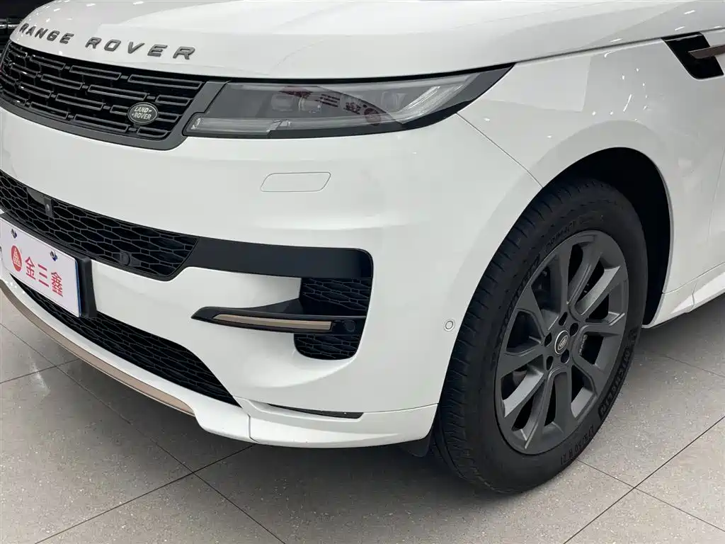 Range Rover Sport 2024 400PS Dynamic SE купить на сайте DeffCars