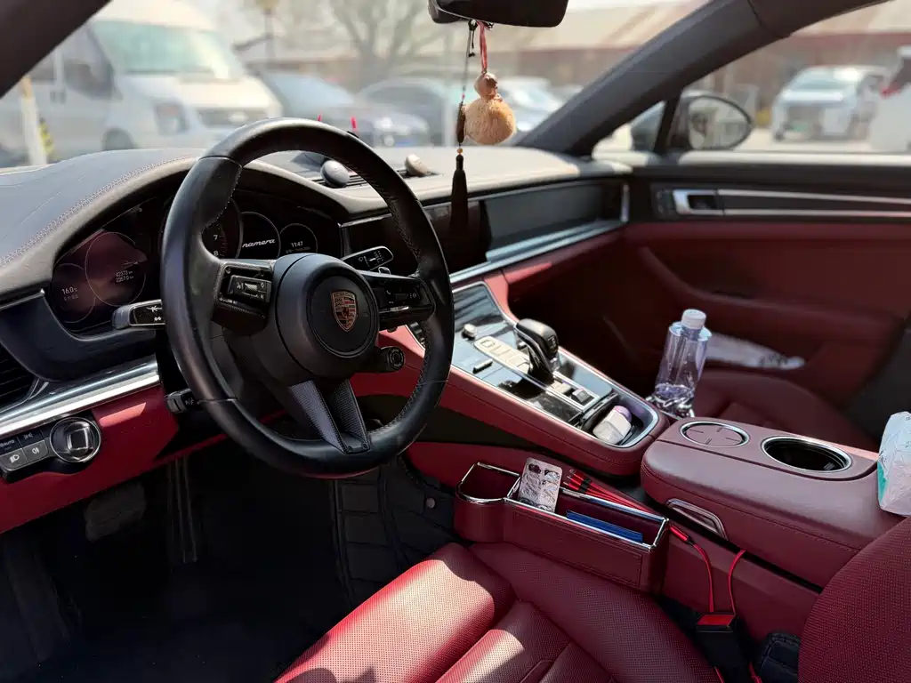 Panamera 2023 Panamera Executive Extended Platinum Edition 2.9T купить на сайте DeffCars