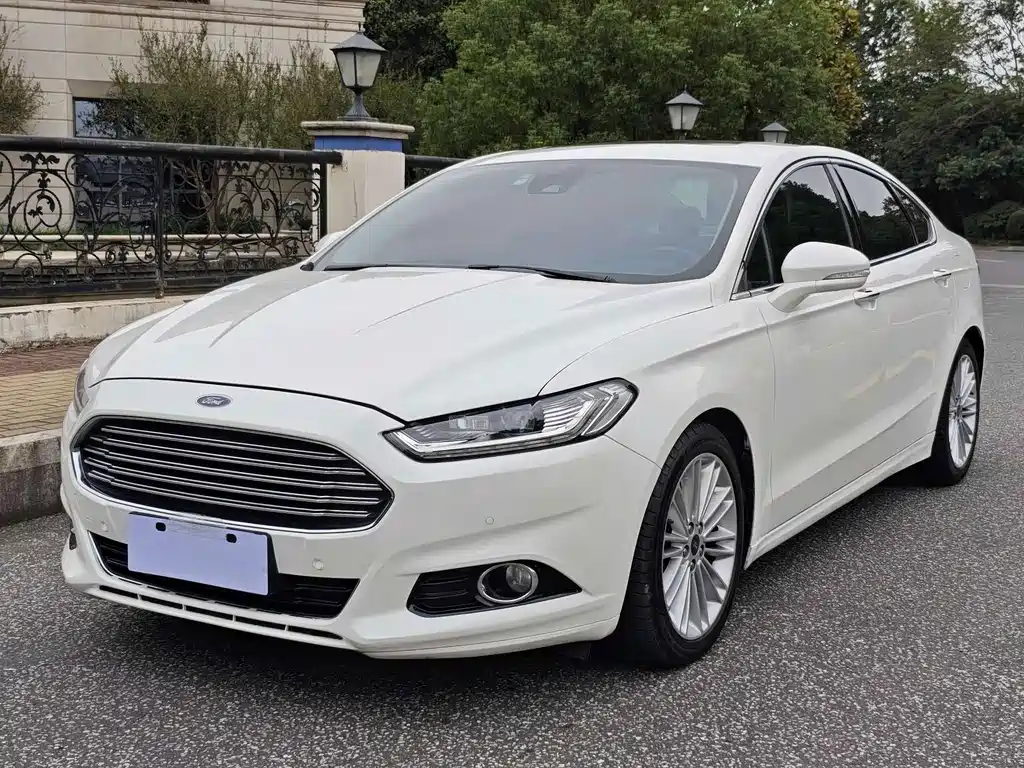 Mondeo 2013 2.0L GTDi200 luxury model купить на сайте DeffCars