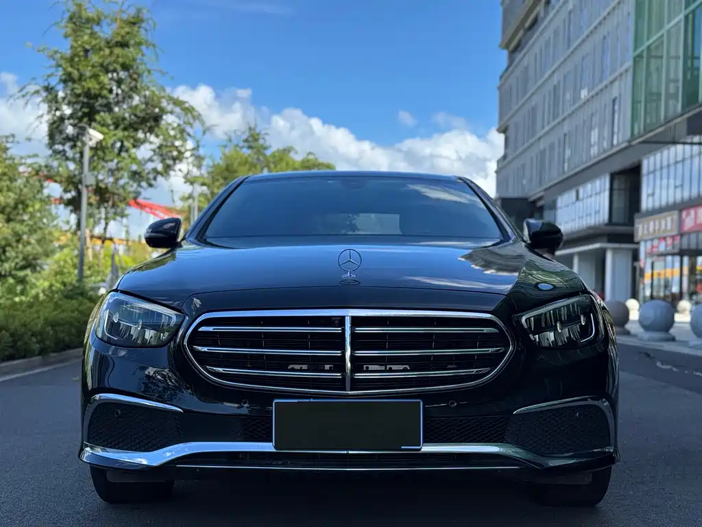 Mercedes-Benz E-Class 2021 E 300 L Luxury Model купить на сайте DeffCars