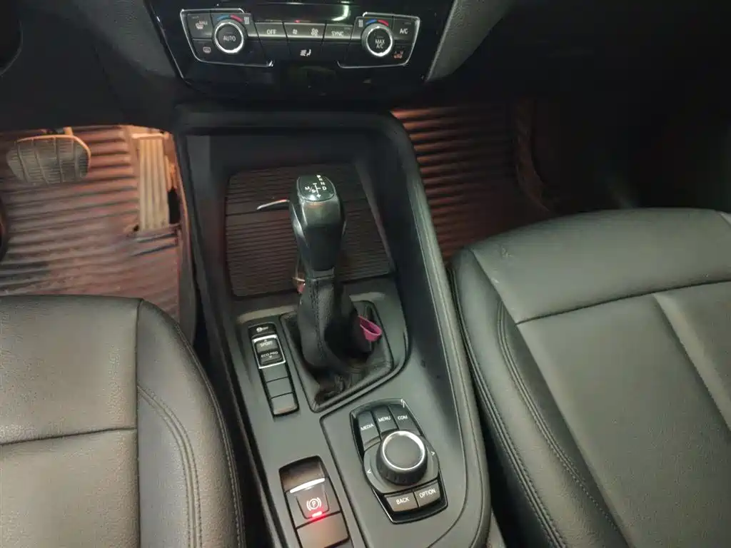 BMW X1 2018 sDrive18Li Fashion Model купить на сайте DeffCars