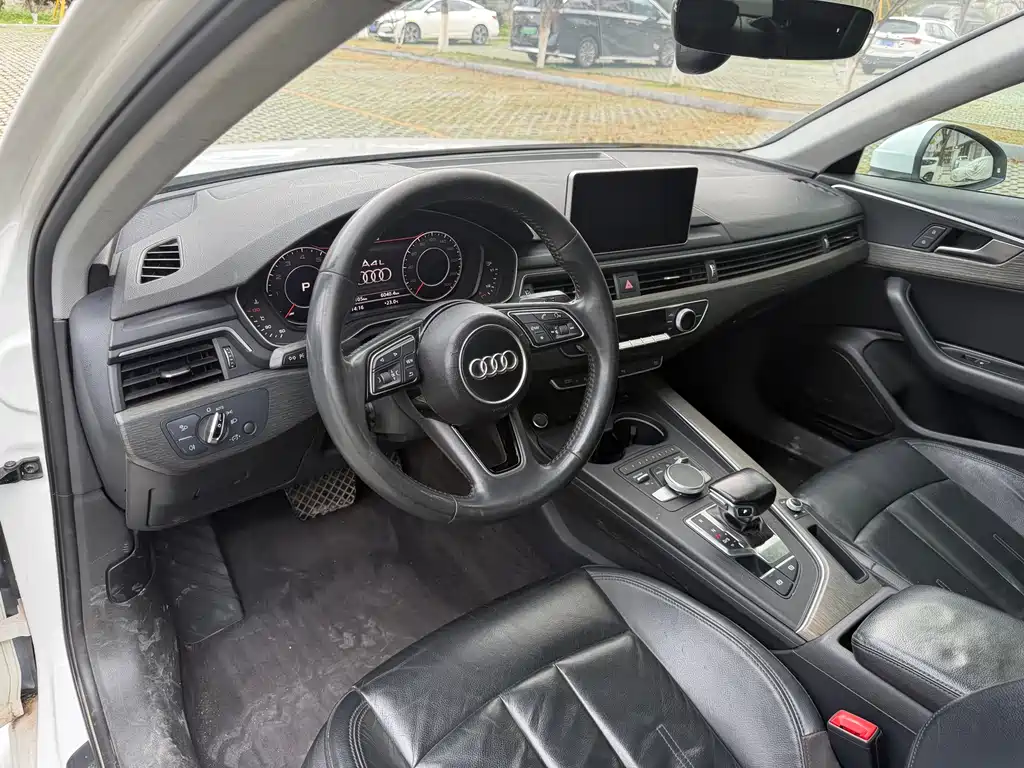 Audi A4L 2017 40 TFSI Fashion Type купить на сайте DeffCars
