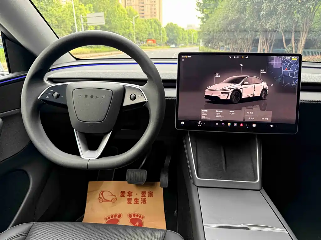 Model Y 2025 rear-wheel drive version купить на сайте DeffCars