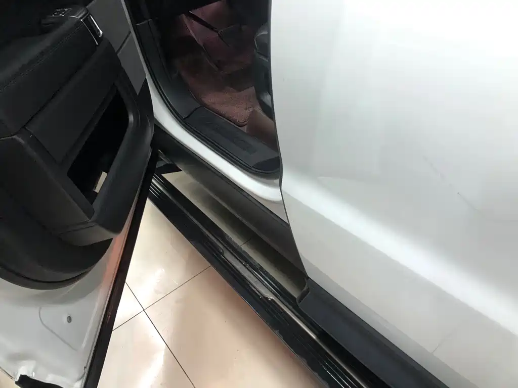 Range Rover Sport 2017 3.0 SC V6 SE купить на сайте DeffCars