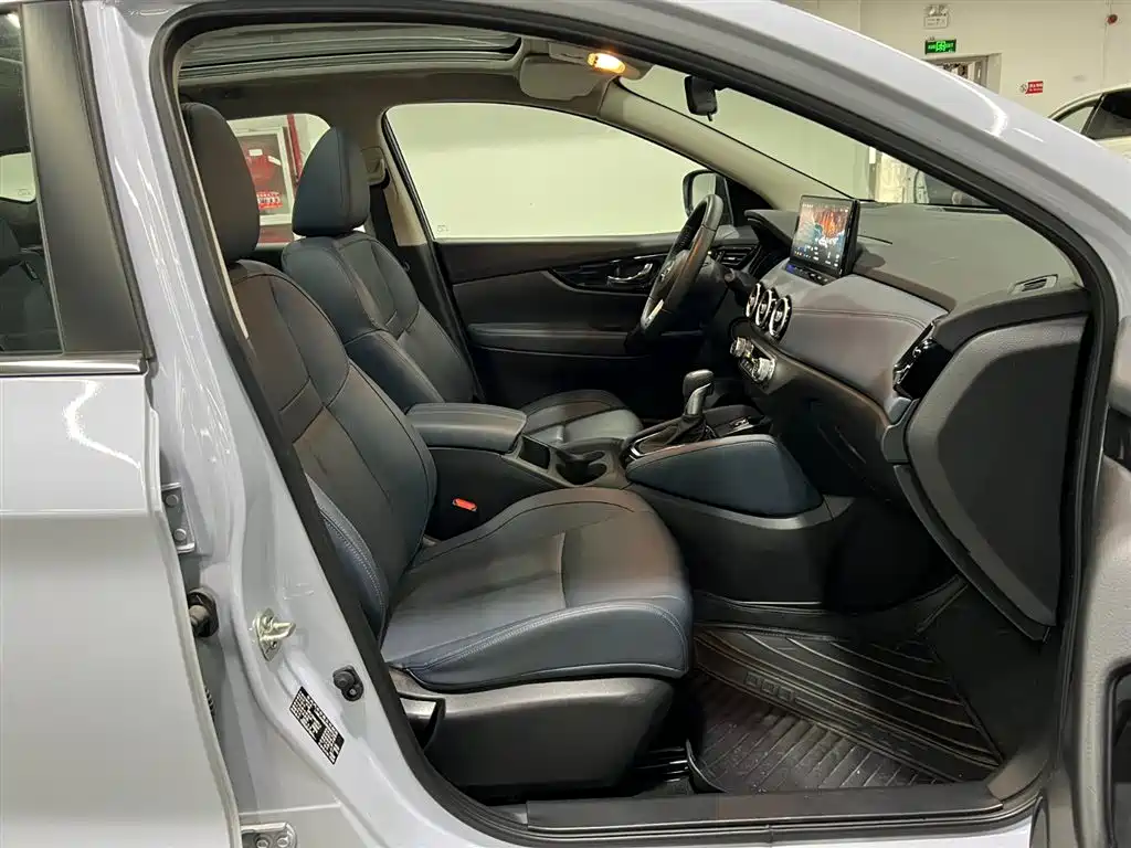 Qashqai 2025 Honor 2.0L CVT XV+ Leading Edition купить на сайте DeffCars