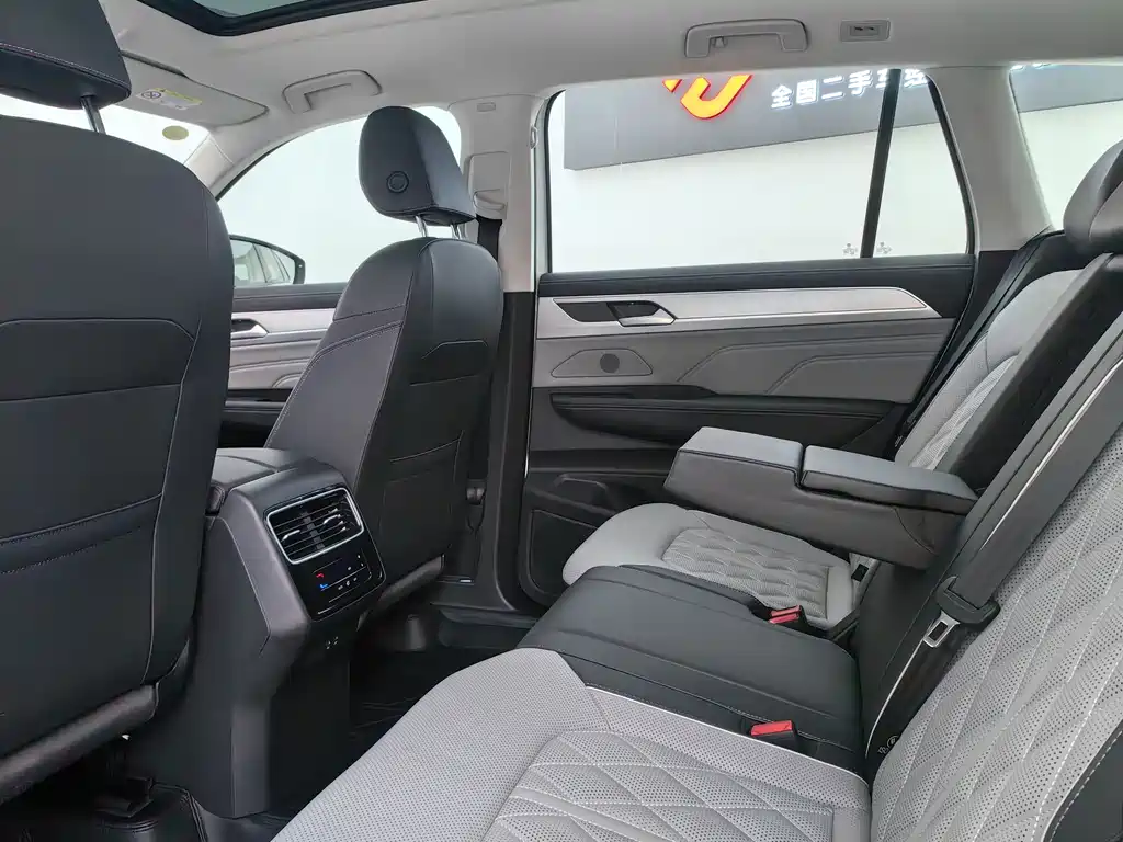 Lanxun 2025 380TSI four-wheel drive R-Line cruising model купить на сайте DeffCars