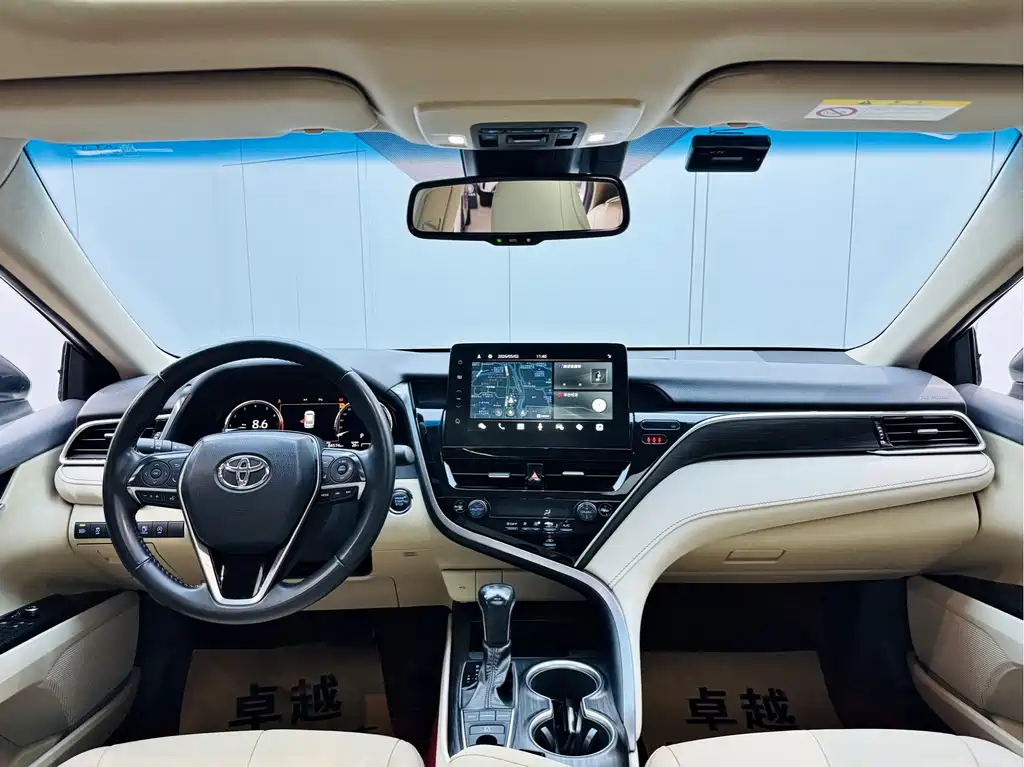 Camry 2021 2.5G Deluxe Edition купить на сайте DeffCars