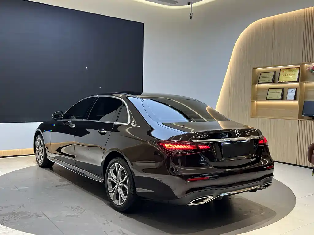 Mercedes-Benz E-Class 2023 E 300 L Sporty and Fashionable купить на сайте DeffCars