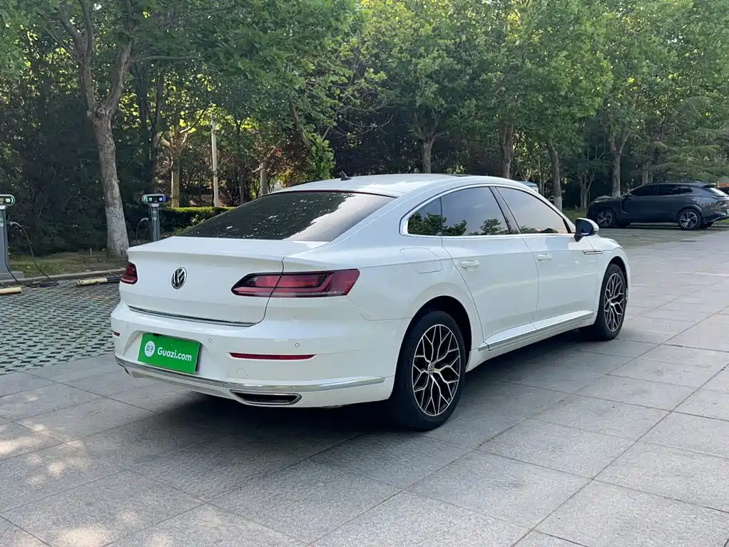 FAW-Volkswagen CC 2020 330TSI Huayan Edition National VI купить на сайте DeffCars