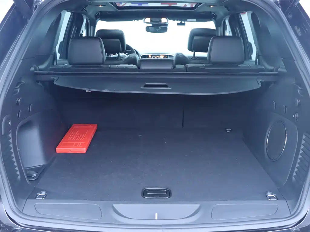 Grand Cherokee imported 2020 3.0L Elite Navigation Edition купить на сайте DeffCars