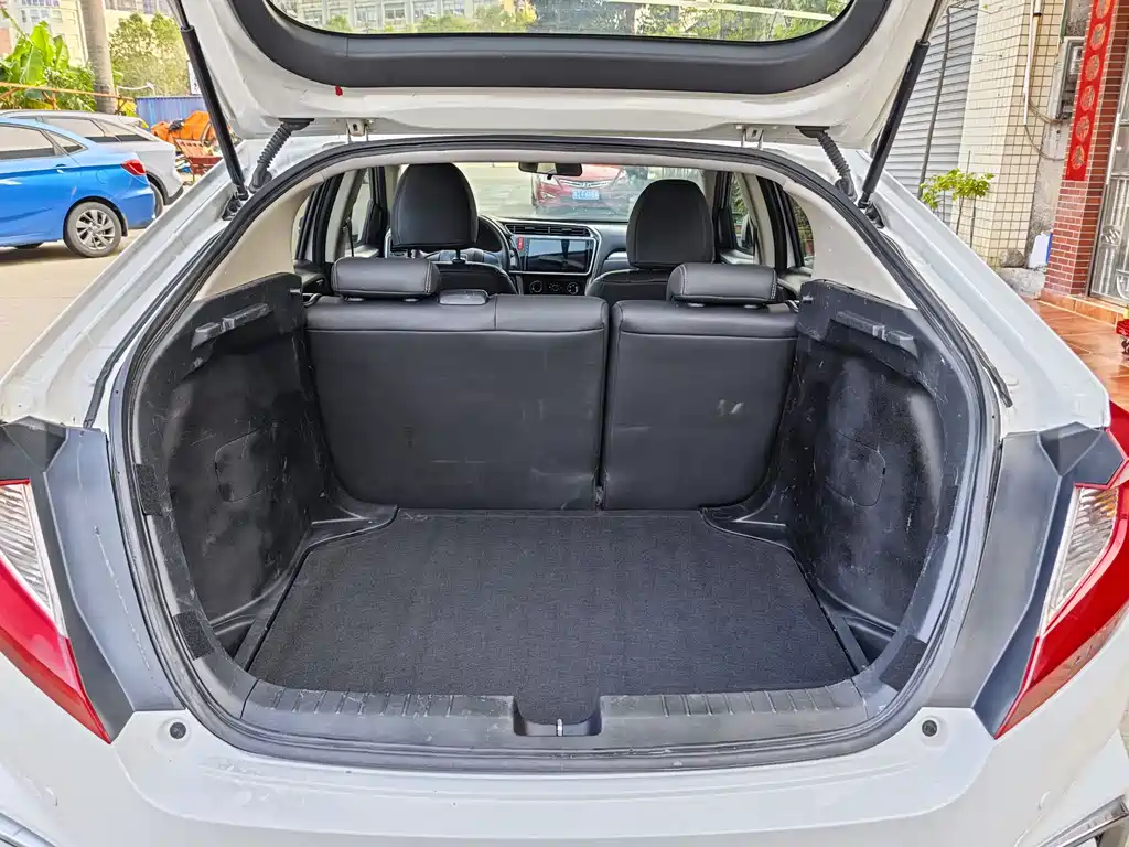 JINGRUI 2017 1.5L CVT Classic Edition купить на сайте DeffCars