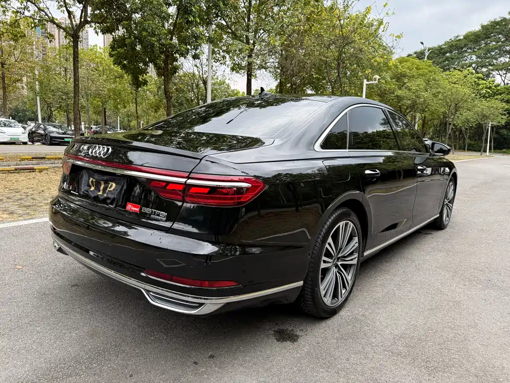 Audi A8 2021 A8L 55 TFSI quattro premium model купить на сайте DeffCars