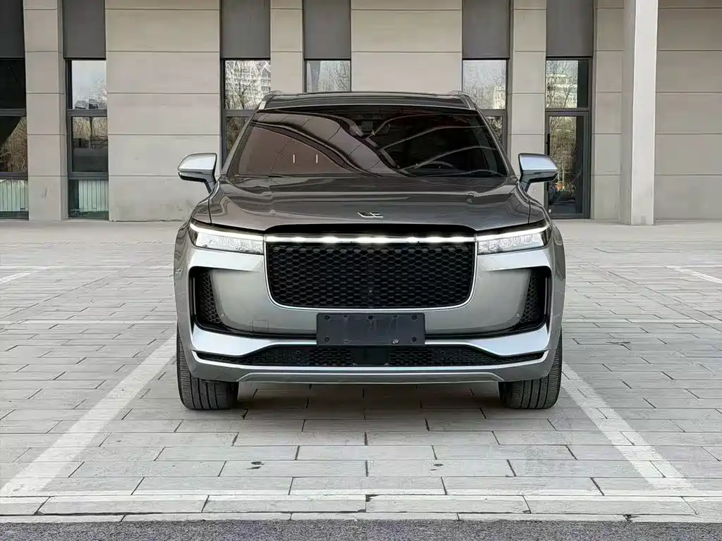 Ideal ONE 2021 extended range 6-seater version купить на сайте DeffCars