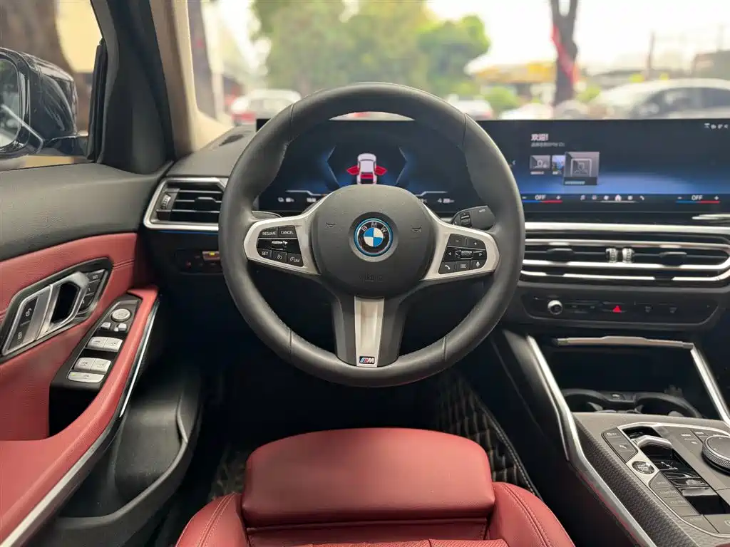 BMW i3 2023 eDrive 40L Night Sports Package купить на сайте DeffCars