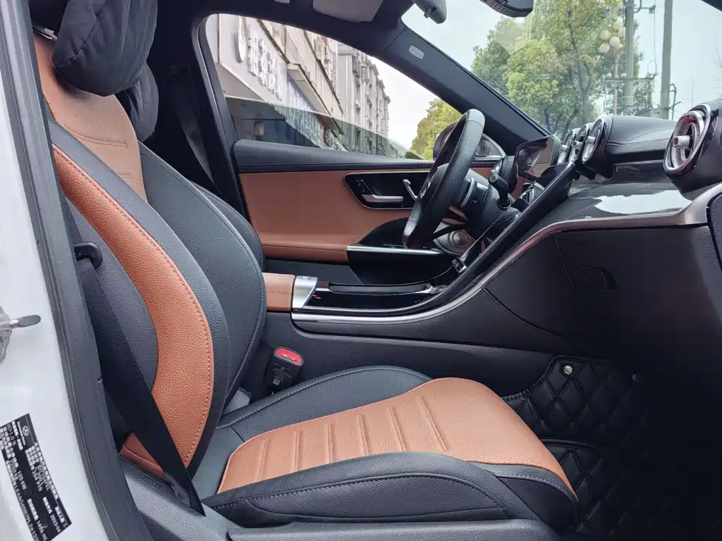 Mercedes-Benz C-Class 2023 facelift C 200 L sports version купить на сайте DeffCars