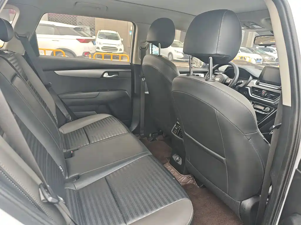 Zhipao 2019 2.0L Automatic Smart Enjoy Deluxe Edition купить на сайте DeffCars