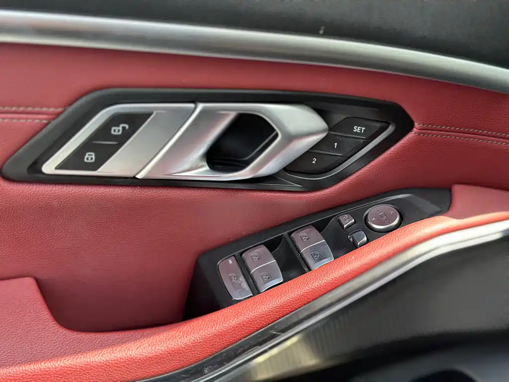 BMW 3 Series 2024 320Li M Sports Package купить на сайте DeffCars