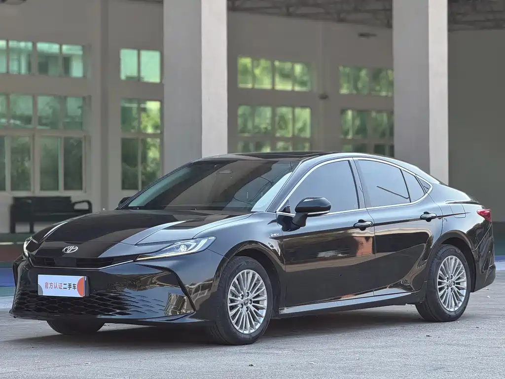 Camry 2024 Dual Engine 2.0HE Elite Edition купить на сайте DeffCars