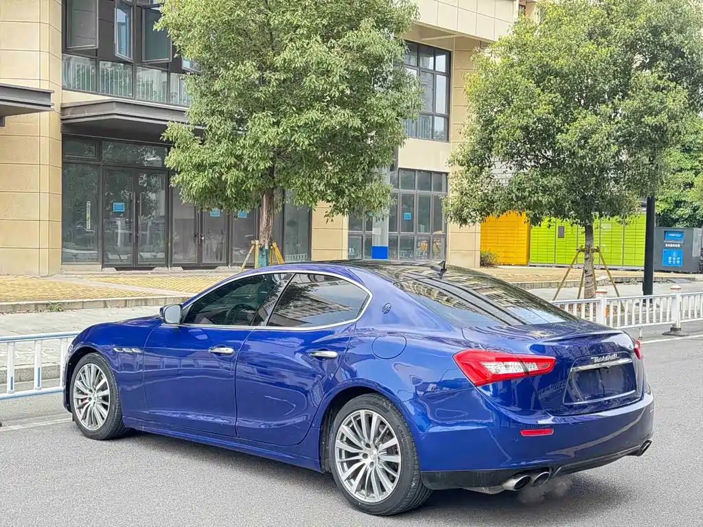 Ghibli 2017 3.0T Standard Edition купить на сайте DeffCars