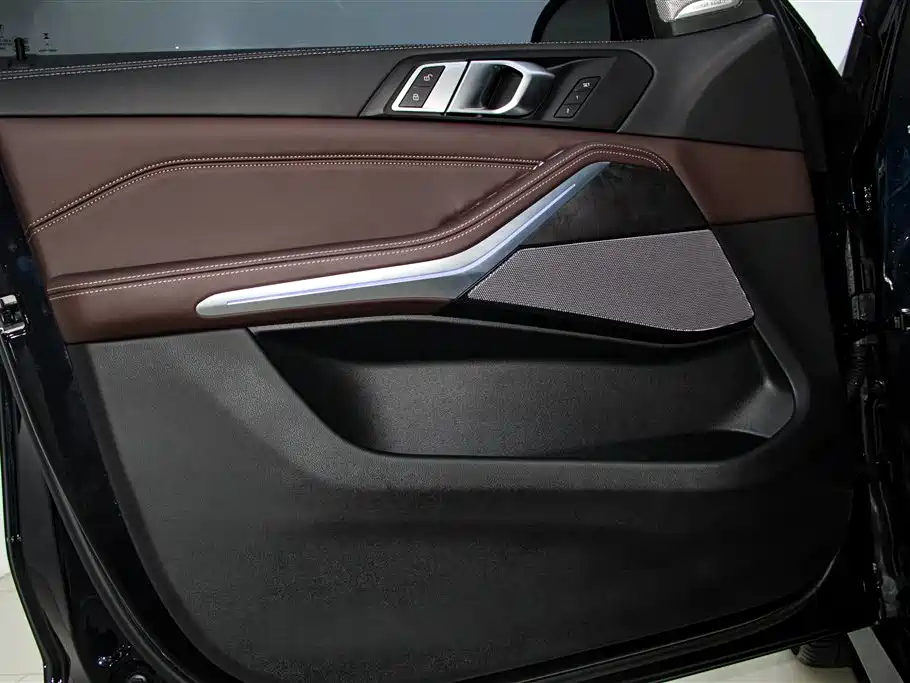 BMW X5 2023 xDrive 30Li Exclusive M Sports Night Package купить на сайте DeffCars