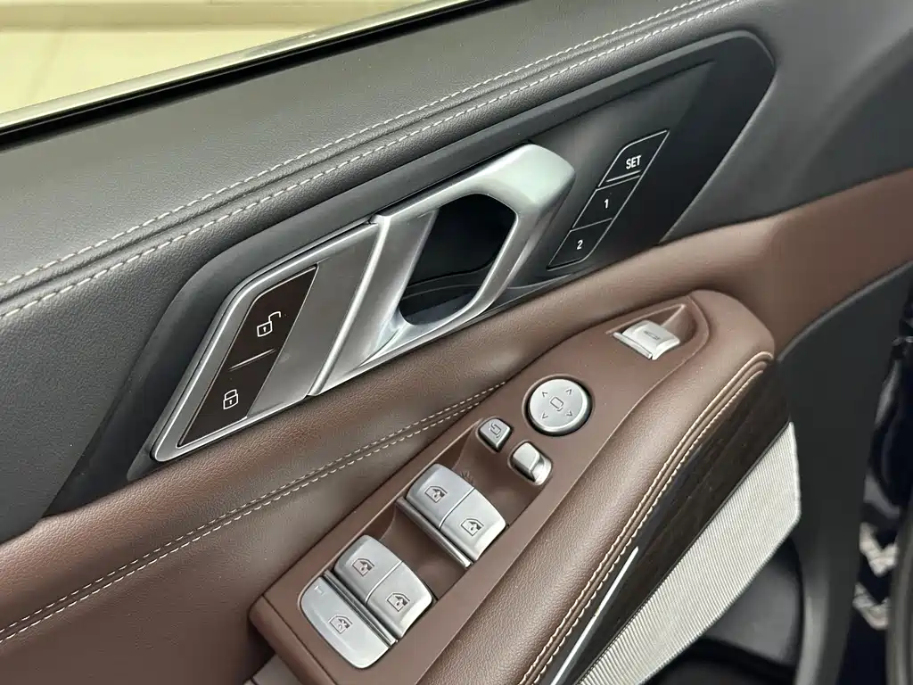 BMW X5 2023 xDrive 40Li M Sports Package купить на сайте DeffCars
