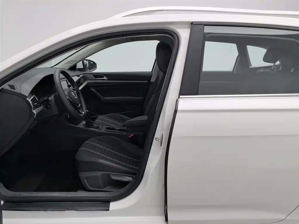 Lavida 2018 Hatchback 280TSI DSG Comfort Edition National V купить на сайте DeffCars