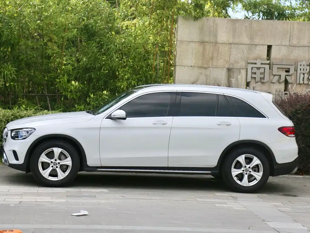 Mercedes GLC 2020 260 L 4MATIC Dynamic купить на сайте DeffCars