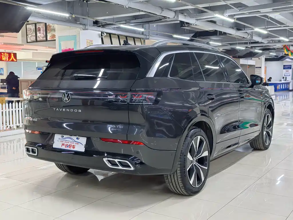 Lan Xun 2023 380TSI four-wheel drive R-Line first edition купить на сайте DeffCars