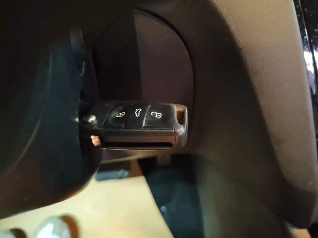 Octavia 2019 1.5L automatic comfort version купить на сайте DeffCars