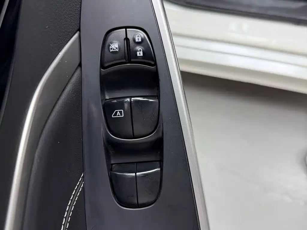 Venucia D60 2021 PLUS 1.6L XL CVT Yueliang Edition купить на сайте DeffCars
