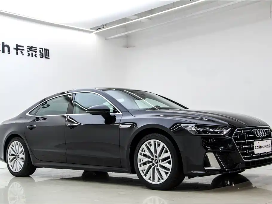 Audi A7L 2024 45TFSI S-line Dream Building Liquid Crystal Package купить на сайте DeffCars