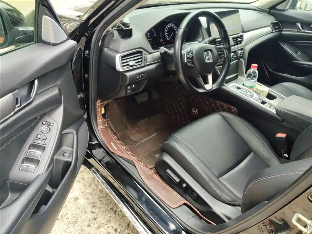 Accord 2022 Sharp Hybrid 2.0L Sharp Collar Edition купить на сайте DeffCars