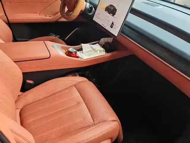 Ledo L60 2024 60kWh four-wheel drive version купить на сайте DeffCars