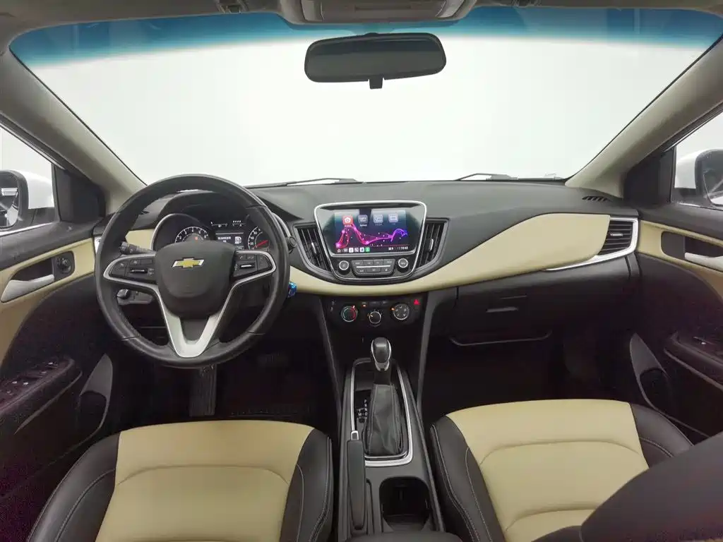 Cruze 2022 320 Automatic Sunroof Edition купить на сайте DeffCars